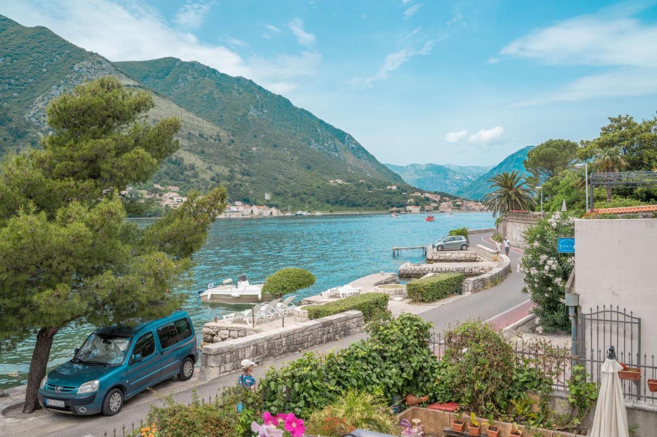 Ferienwohnung Dobrota Blue Kotor Exterior foto